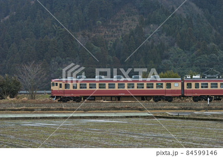 北陸本線　大土呂ー北鯖江　JR西日本　475系　A16編成（金沢）　③　クモハ475-43　海側 84599146