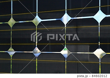 太陽光発電のパネルのアップ 太陽光発電のパネルのアップ 84602012