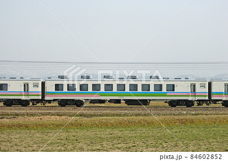 北陸本線　美川ー加賀笠間　JR西日本　12系　ワカ座　②　オロ12-816　海側 84602852