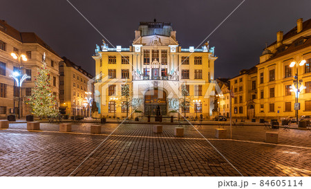 New City Hall of Prague 84605114