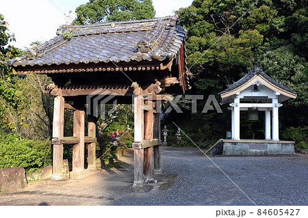 御橋観音寺の山門 御橋観音寺の山門 84605427