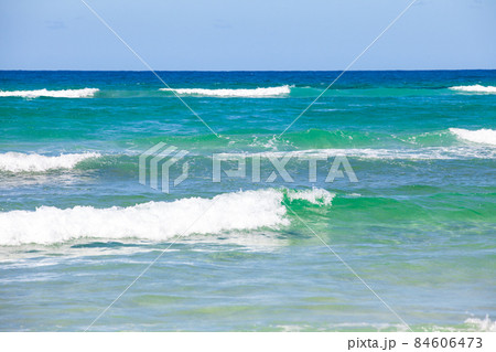 ゴールドコーストのローカルに大人気のビーチ、Burleigh Beach(バーレイビーチ) ゴールドコーストのローカルに大人気のビーチ、Burleigh Beach(バーレイビーチ) 84606473