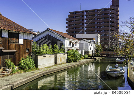 米子下町　旧加茂川沿い　鳥取県米子市 84609054
