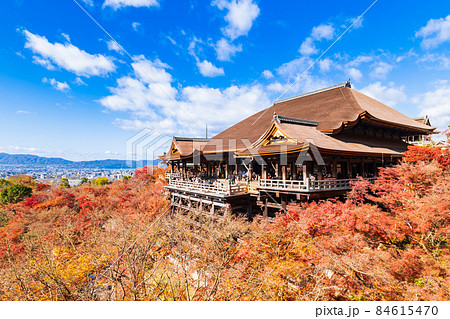 秋の京都 清水寺 本堂の写真素材 [84615470] - PIXTA