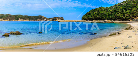 頭ヶ島　白浜海岸　パノラマ　【長崎県南松浦郡新上五島町】 84616205