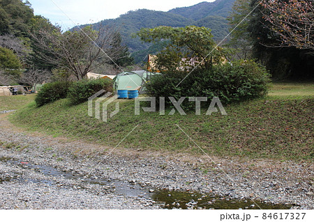 秋のキャンプ　川沿キャンプ場　【兵庫県】 84617327