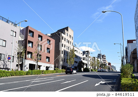 井ノ頭通り(渋谷区・代々木上原駅周辺) 84619511