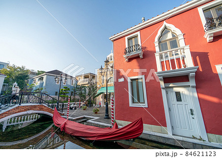 ヨーロッパ調の街並み	 84621123