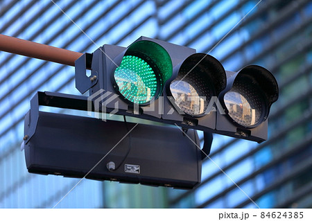 信号機 84624385