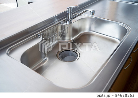 ダイニングキッチン　シンク 84628563