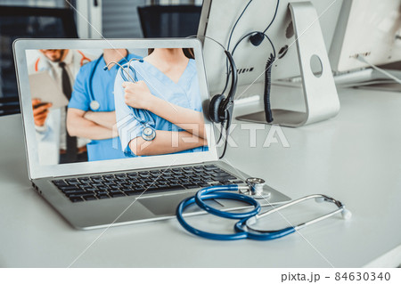 Telemedicine service online video call for doctor to actively chat with patient Telemedicine service online video call for doctor to actively chat with patient 84630340