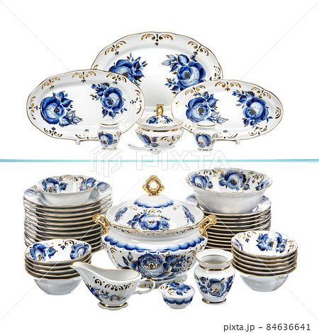 large set of dishes of plates, bowls, saucepan 84636641