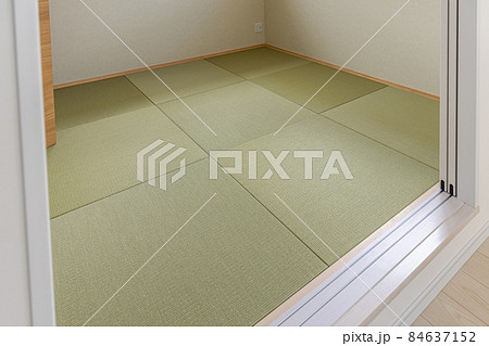 住宅イメージ　新築住宅　小上がり和室 84637152