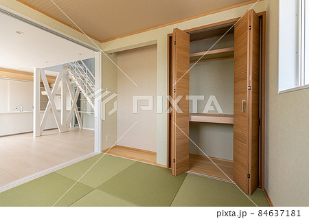 住宅イメージ　新築住宅　小上がり和室 84637181