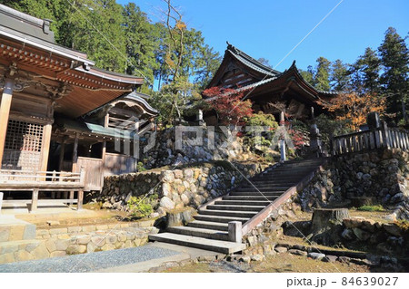 紅葉の札所散策・18(岐阜県揖斐郡揖斐川町谷汲:西国三十三所谷汲山華厳寺) 紅葉の札所散策・18(岐阜県揖斐郡揖斐川町谷汲:西国三十三所谷汲山華厳寺) 84639027