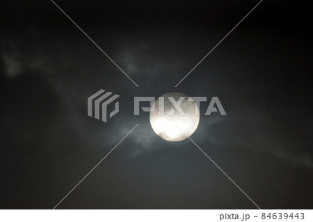 鳥取　四季の散歩　冬　空 84639443