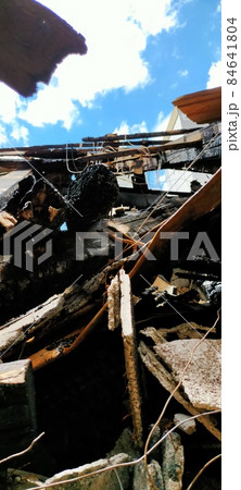 建物火災　火事　災害　 84641804