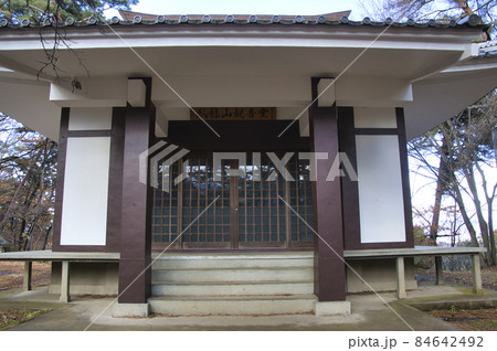 観音堂　臥竜公園　長野県須坂市 84642492