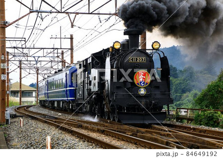 日光の街並みに汽笛響かせ…SL大樹『ふたら』 デビュー 84649192