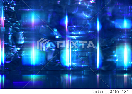 デジタルイメージ・黒背景にカラフルな光　 84659584