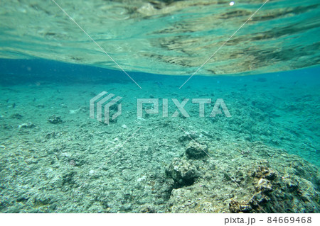 Underwater background 84669468