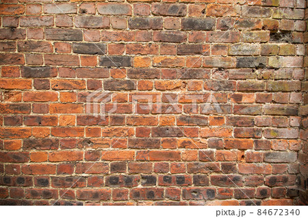Old red brick wall texture background 84672340