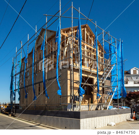 建築中の木造住宅 建築中の木造住宅 84674750