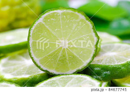 Top view of sliced fresh bergamot Top view of sliced fresh bergamot 84677745