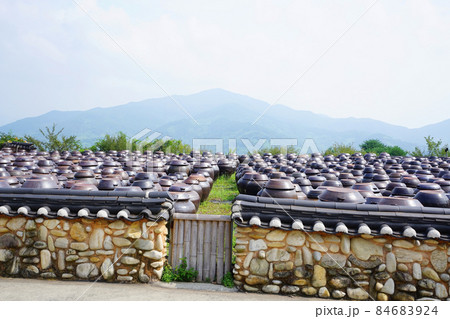 屋外 フェンス 塀 84683924