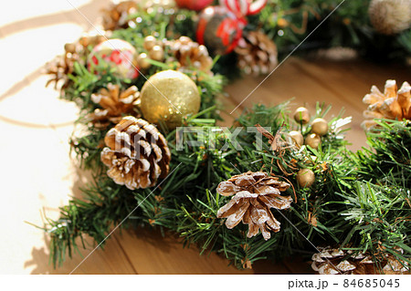 クリスマスリース クリスマスリース 84685045