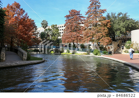 アメリカ合衆国　テキサス州　サンアントニオ　リバーウォーク 84686522