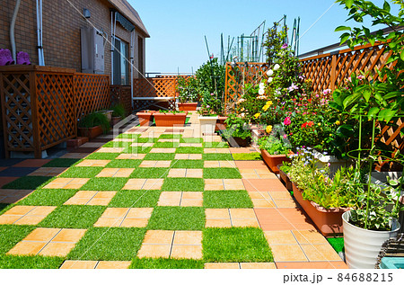 マンションの広いルーフバルコニーをDIYで緑のある生活 84688215