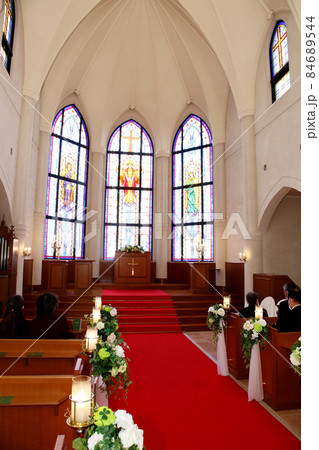 チャペル　結婚式場 84689544