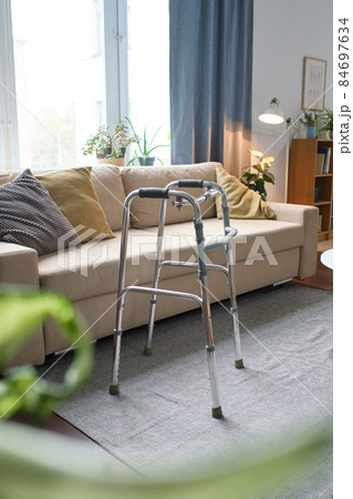 Walkers for elderly person 84697634