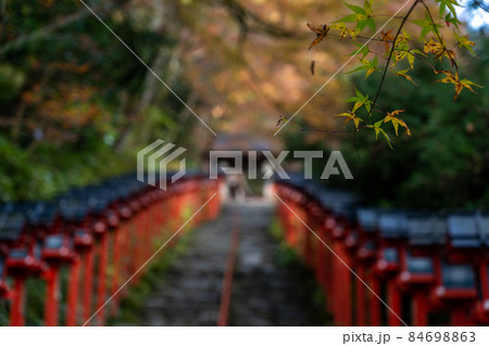 秋の貴船神社と周辺の風景 秋の貴船神社と周辺の風景 84698863