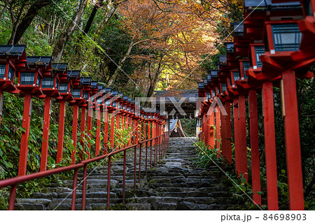 秋の貴船神社と周辺の風景 秋の貴船神社と周辺の風景 84698903