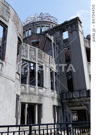 広島市・原爆ドームの近影 84704450