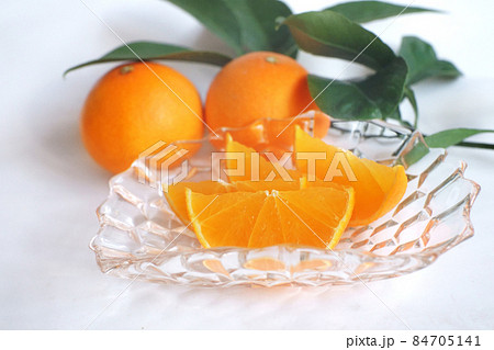 カットされた紅マドンナ 84705141