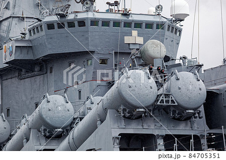 ロシア海軍ミサイル巡洋艦ヴァリャーグ 84705351