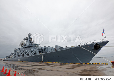 ロシア海軍ミサイル巡洋艦ヴァリャーグ 84705352