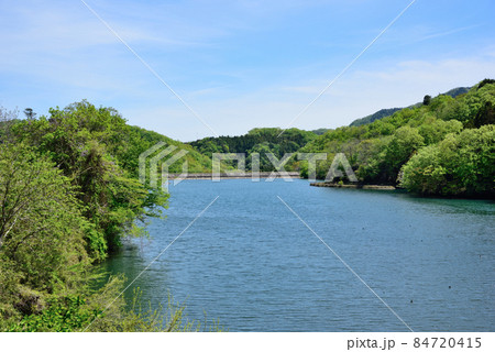大野貯水池の大野ダム（現存する重要な土木構造物2000選）　山梨県上野原市大野 84720415