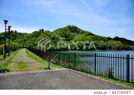 大野貯水池の大野ダム(現存する重要な土木構造物2000選)天端 山梨県上野原市大野 大野貯水池の大野ダム(現存する重要な土木構造物2000選)天端 山梨県上野原市大野 84720487