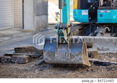 道路工事　アスファルト撤去 84721465