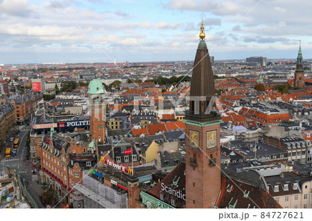 デンマーク　コペンハーゲン　コペンハーゲンの街並み 84727621