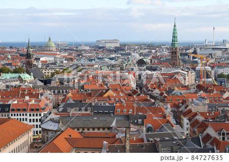 デンマーク　コペンハーゲン　コペンハーゲンの街並み 84727635