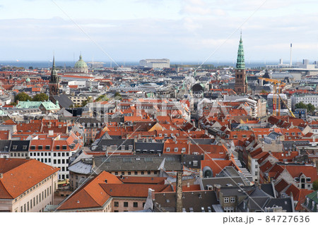 デンマーク　コペンハーゲン　コペンハーゲンの街並み 84727636