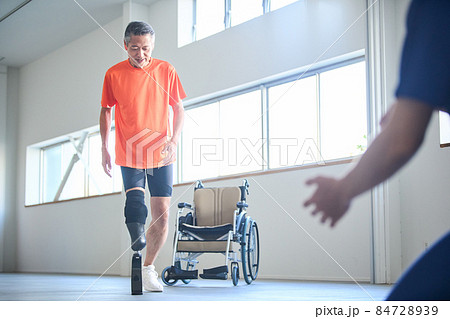 義足　男性 84728939