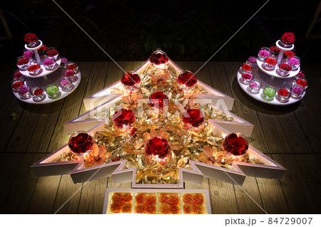 足利市 あしかがフラワーパーク 花手水のライトアップ(クリスマスバージョン) 足利市 あしかがフラワーパーク 花手水のライトアップ(クリスマスバージョン) 84729007