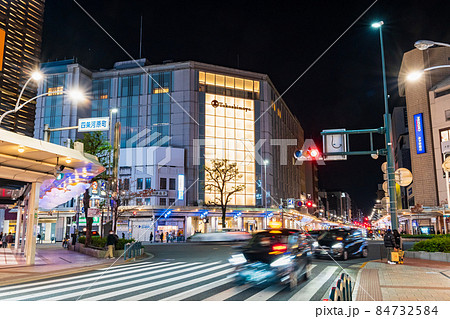 京都　夜の四条河原町 84732584