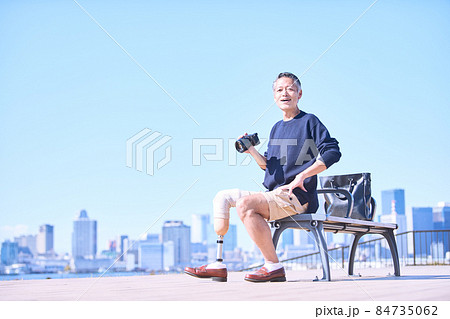 障がい者　男性 84735062